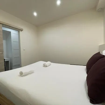 Confort & Gare - Exterieur - Parking Apartamento *