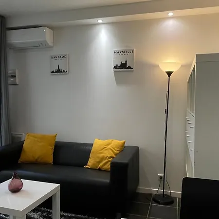 Apartamento Confort & Gare - Exterieur - Parking *