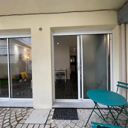 Confort & Gare - Exterieur - Parking * Fontainebleau